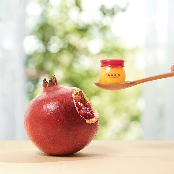 Бальзам для губ 3-в-1 с экстрактом граната  Frudia Pomegranate Honey 3 in 1 Lip Balm 48042525 - фото 3