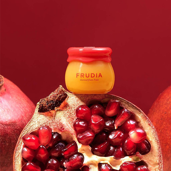 Бальзам для губ 3-в-1 с экстрактом граната  Frudia Pomegranate Honey 3 in 1 Lip Balm 48042525 - фото 4