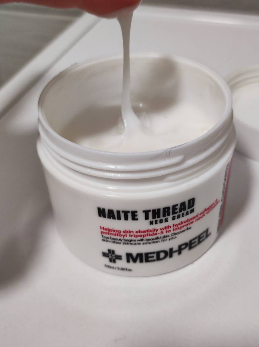 Premium naite thread neck cream