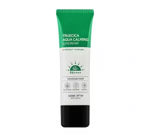 Мягкий солнцезащитный крем для жирной кожи SPF 50+/PA++++ Some By Mi Truecica Aqua Calming Suncream SPF 50+/PA++++